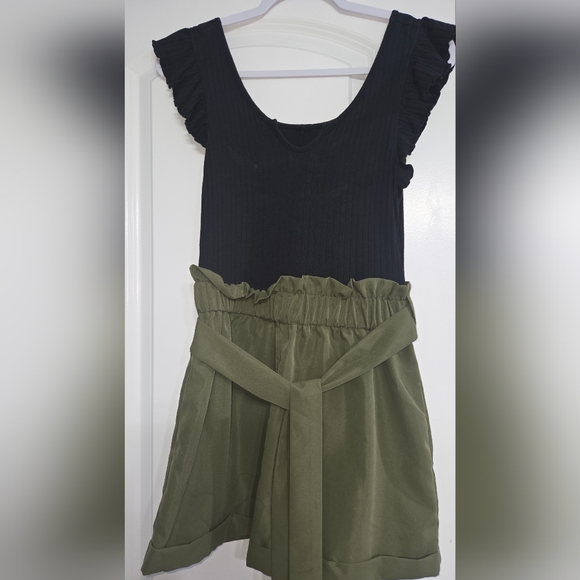 Pants - Black Top with Olive Green Short Set